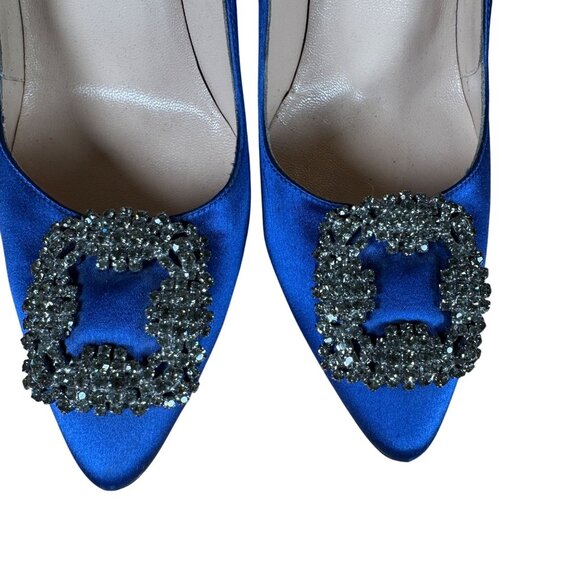 Manolo Blahnik Hangisi Iconic Blue Satin Crystal Jeweled Pumps Heels Size 39 - Picture 2 of 13